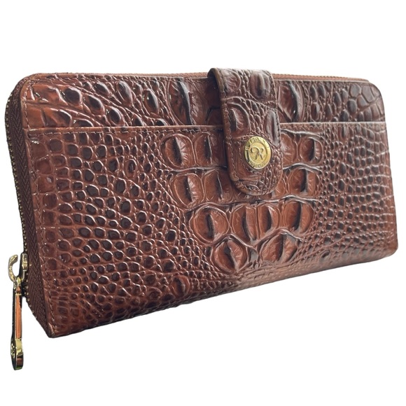 Rioni Isla Button Zip Croc Embossed Leather Wallet - Picture 1 of 17
